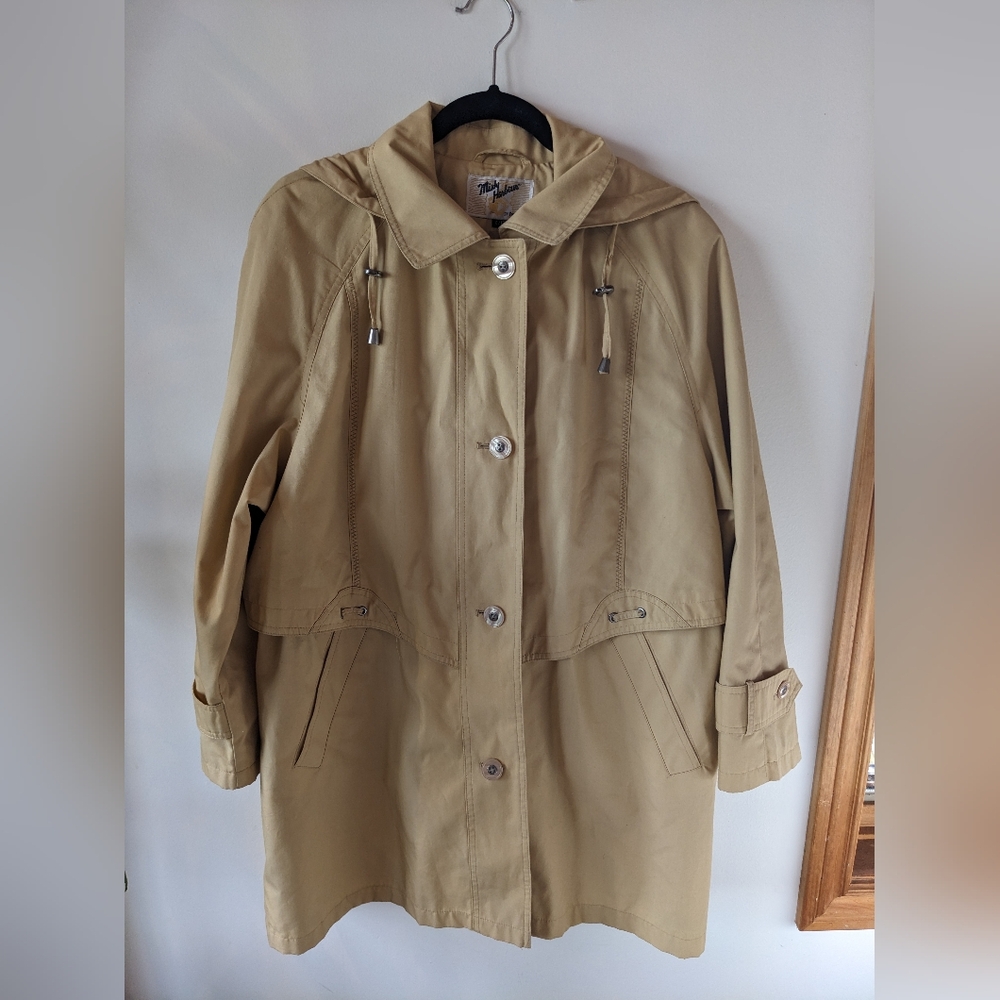 Misty Harbor Butter Yellow Hooded Rain Jacket Trench Coat Women’s Size 11/12